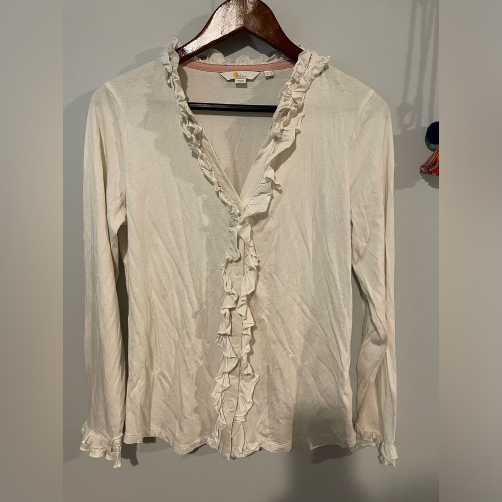 Boden ruffle top